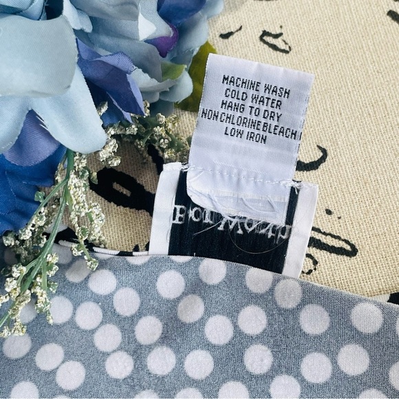 🏷️ 4/$25 Polka Dot Abstract Tie Front Boxy Crop Oversize Drop Shoulder Blouse - Picture 8 of 8